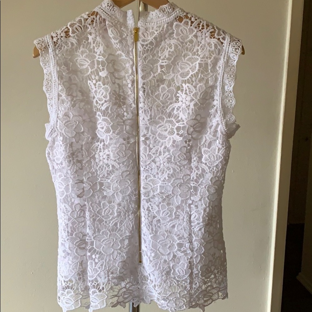 New white blouse - Picture 4 of 8